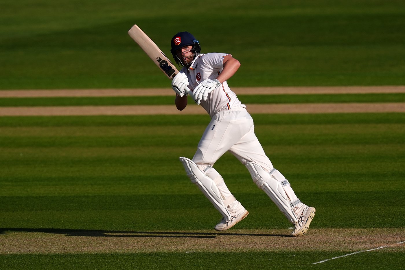 Critchley's unbeaten 90 condemns Hampshire to three-day loss