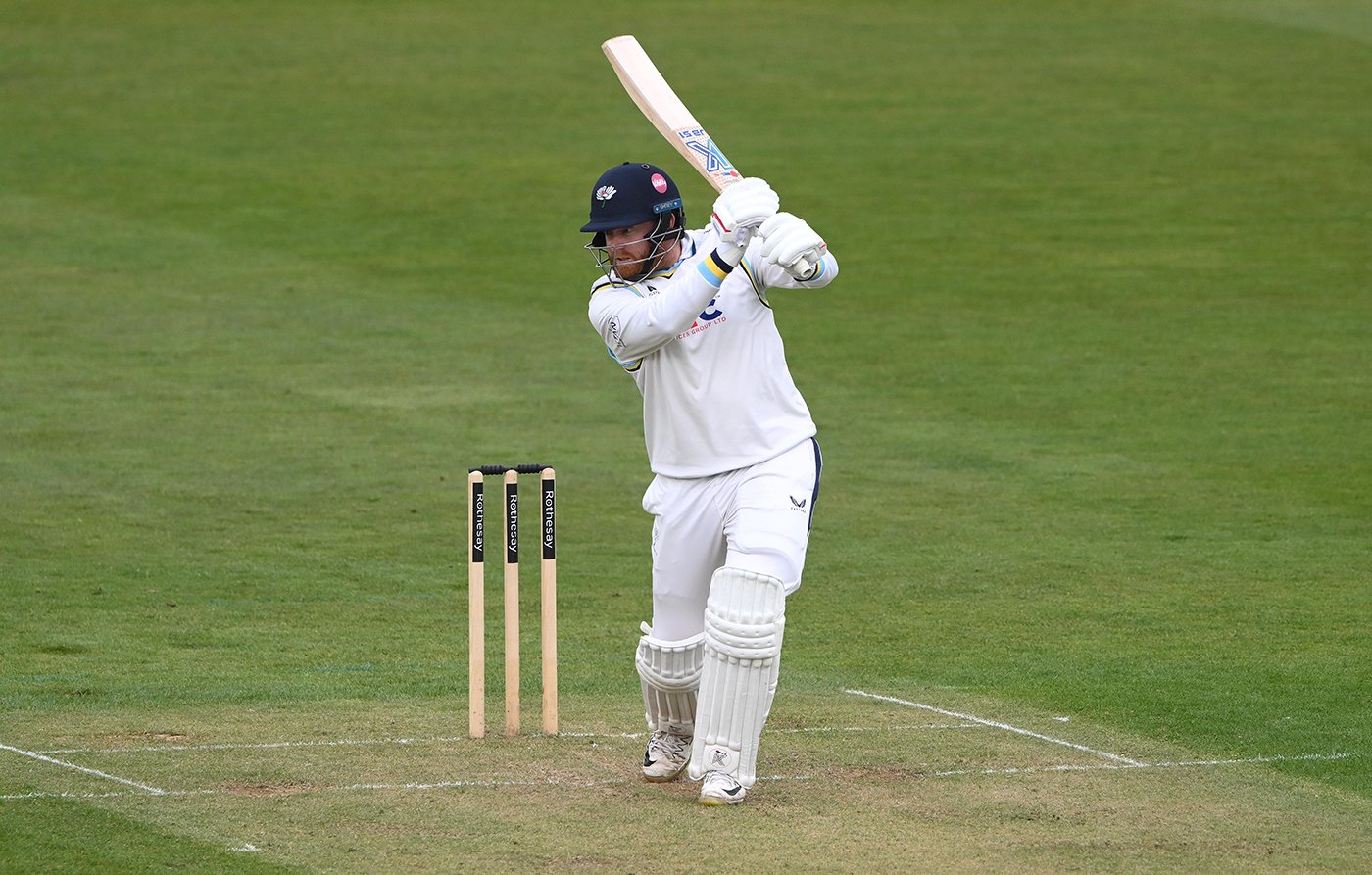 Luxton, Bairstow, Hill cement Yorkshire ascendency
