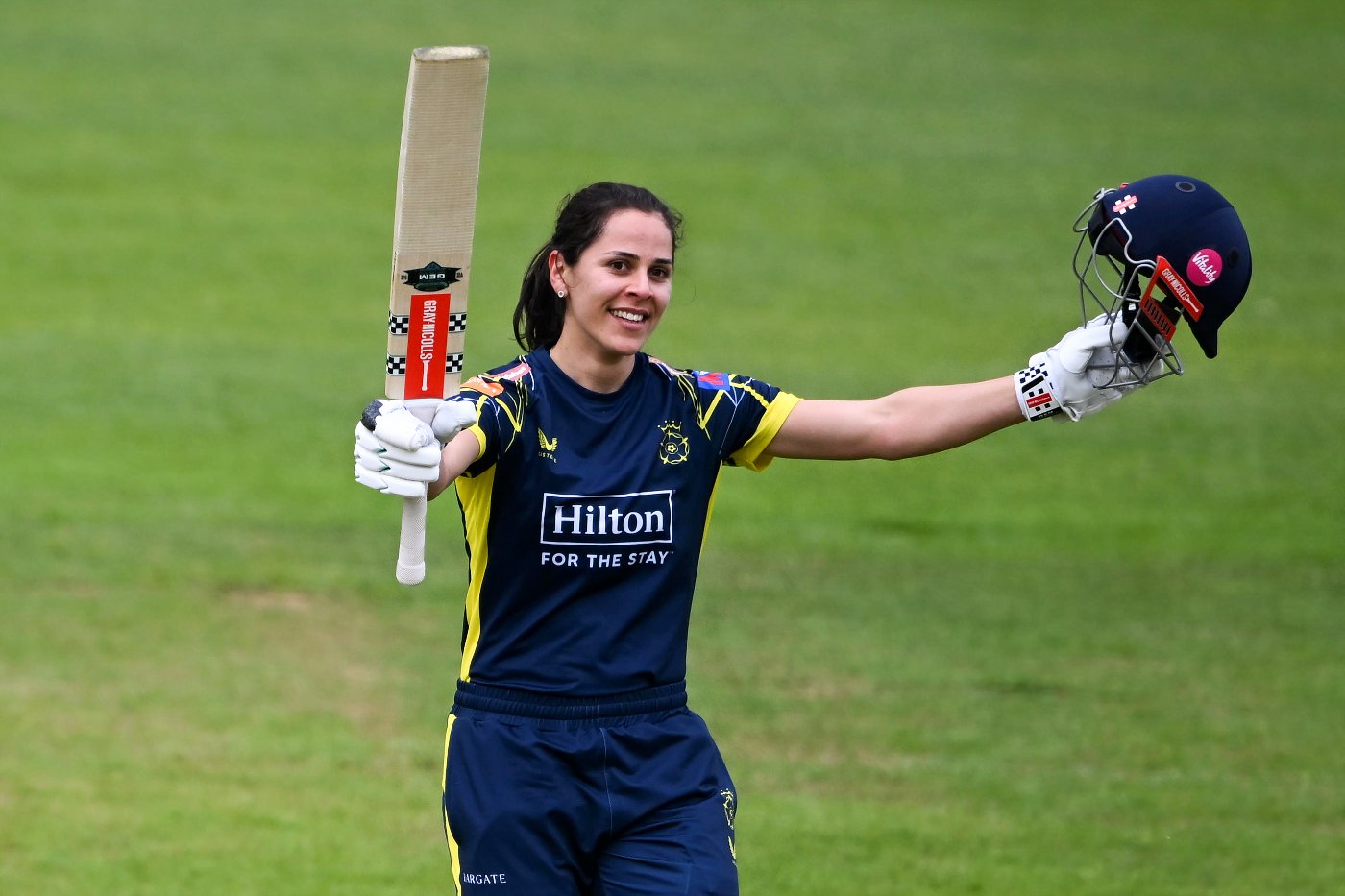 Maia Bouchier fifty leads Hampshire to victory again