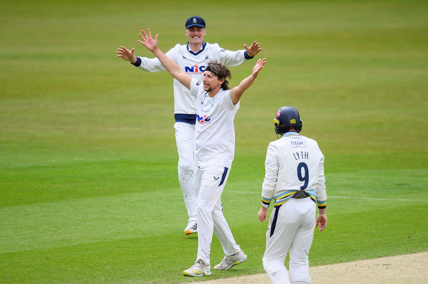 Jack White picks up from Harry Brook to condemn Surrey to innings defeat