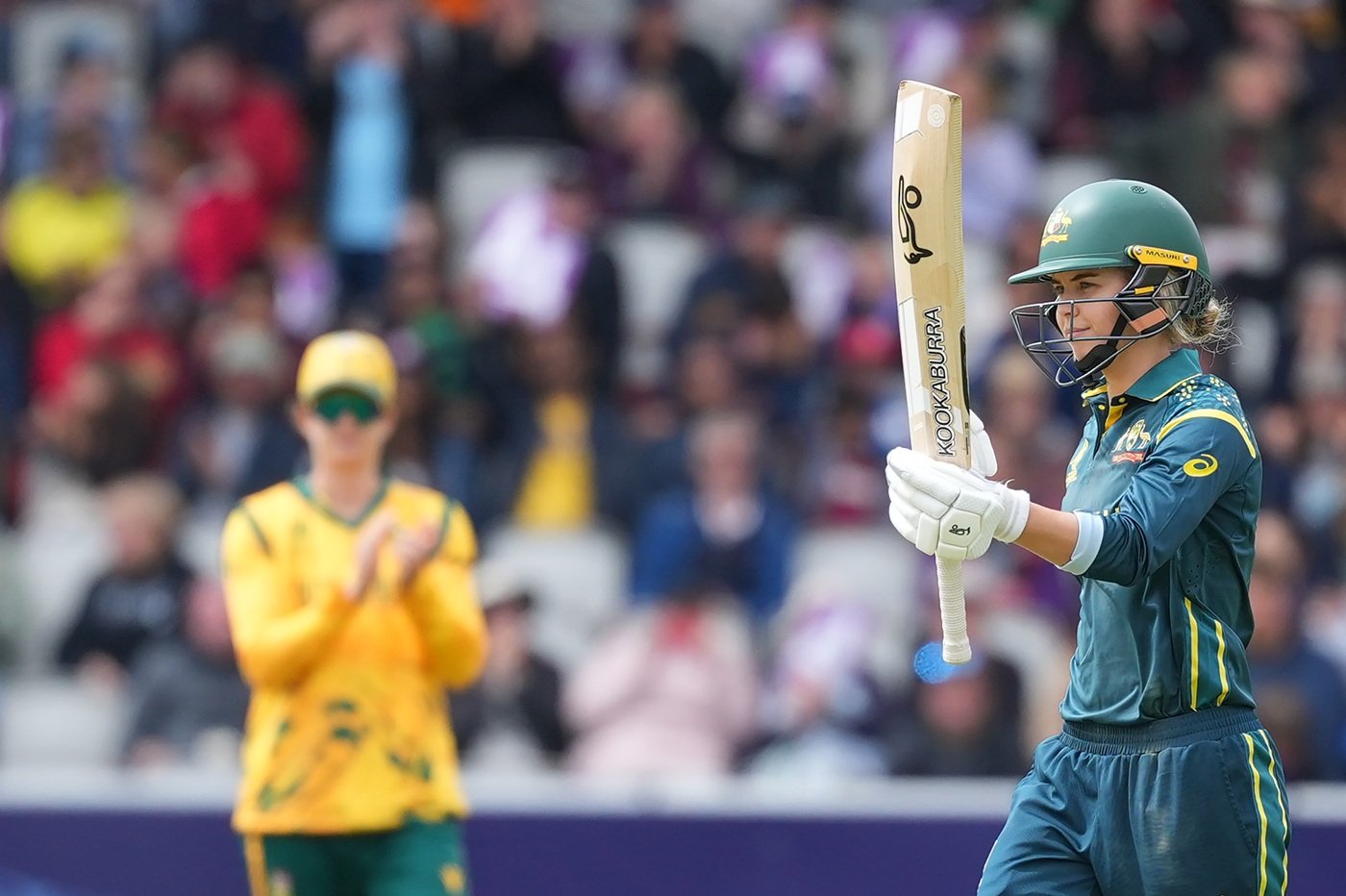 Licthfield, Wareham hand Australia big win over South Africa