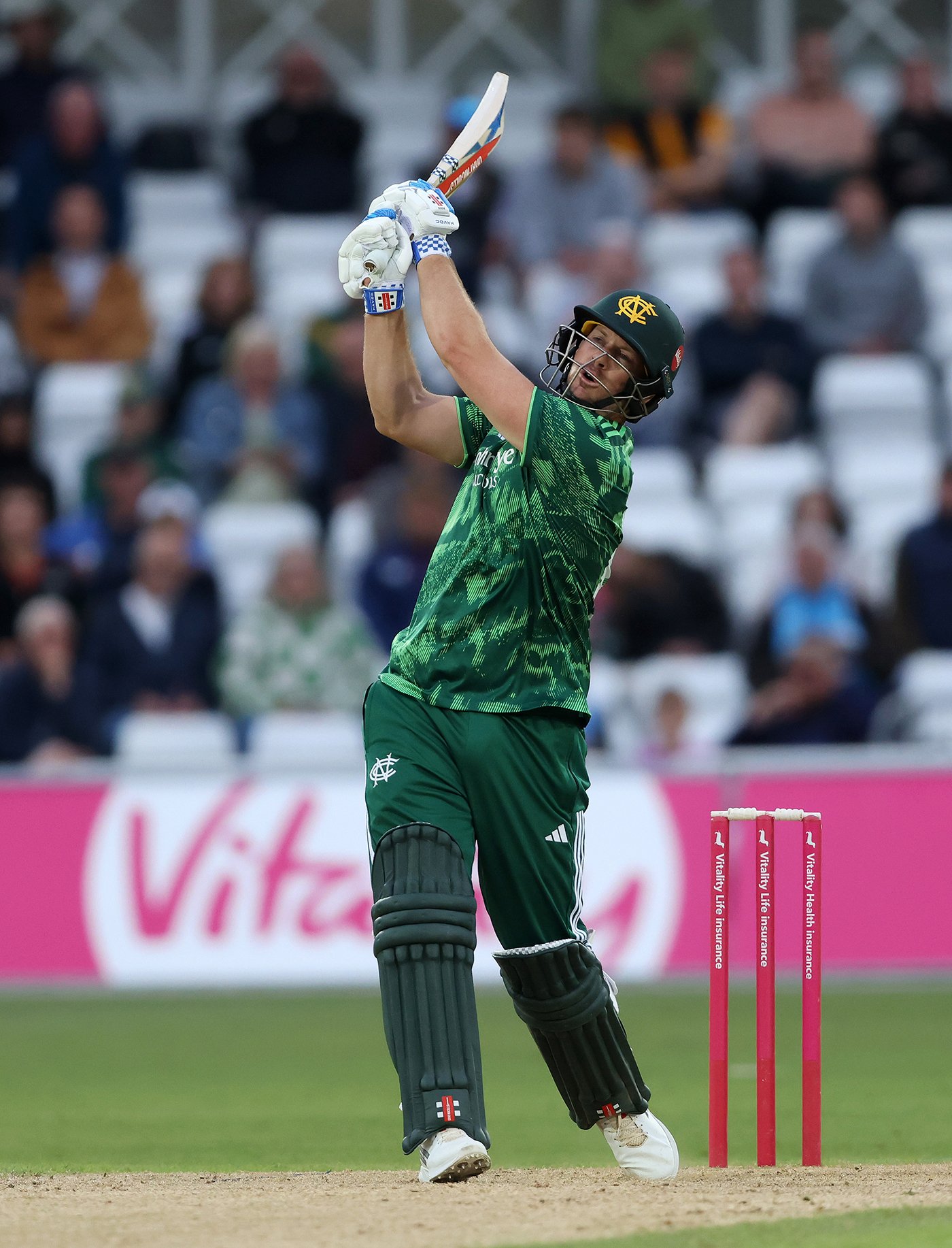 Munsey fires Nottinghamshire to victory at Kent