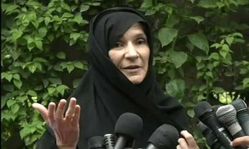 Imran’s sister urges Supreme Court to order his hospitalisation