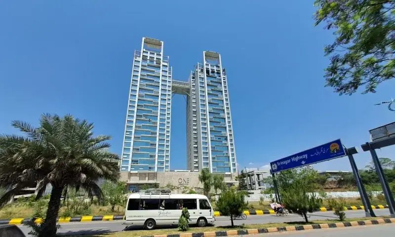 IHC issues notices to CDA in appeals by flat owners, BoP over One Constitution Avenue lease
