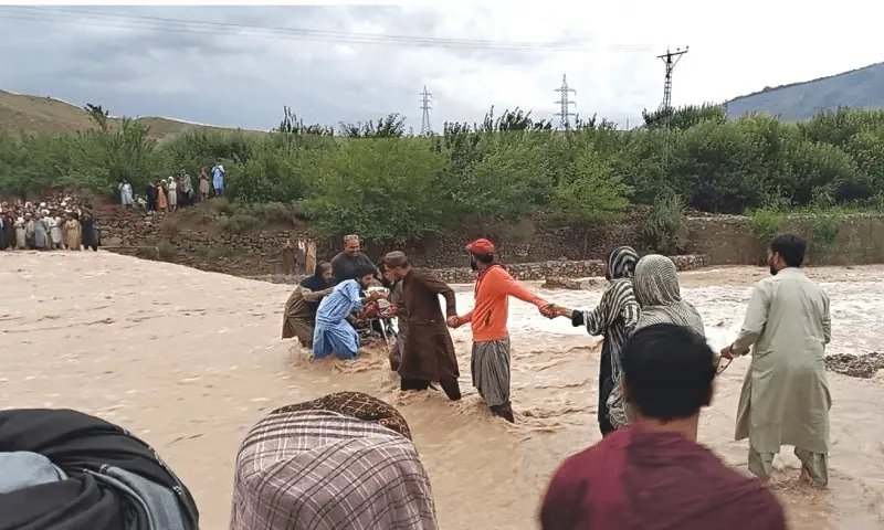 Pre-monsoon rains leave 12 injured in Balochistan