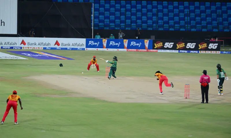 Blistering Eyman Fatima helps Pakistan seal Zimbabwe T20 series