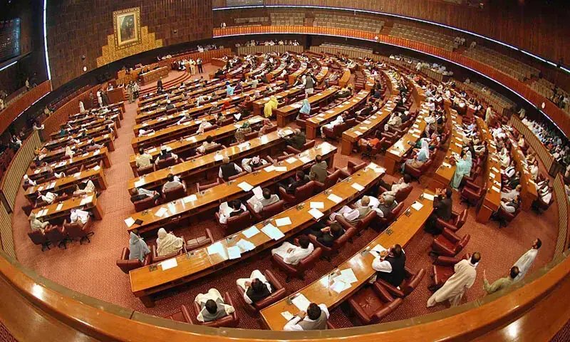 Opposition lawmakers stage protest in National Assembly, demand medical care for Imran