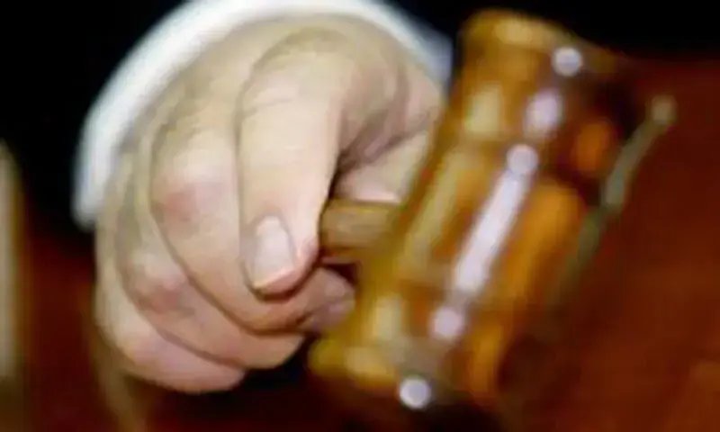 Eight Pakistan Bar Council members oppose proposed rule change on council meetings