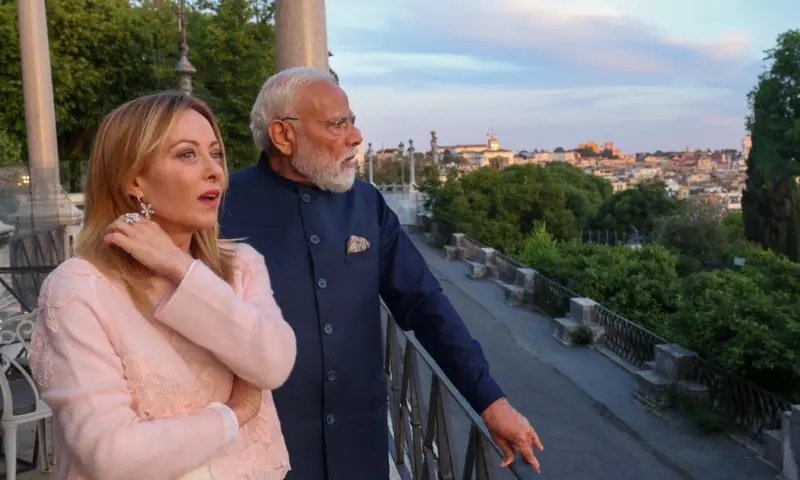 Colosseum selfies and 'Melody' toffee: Modi meets Meloni in Rome