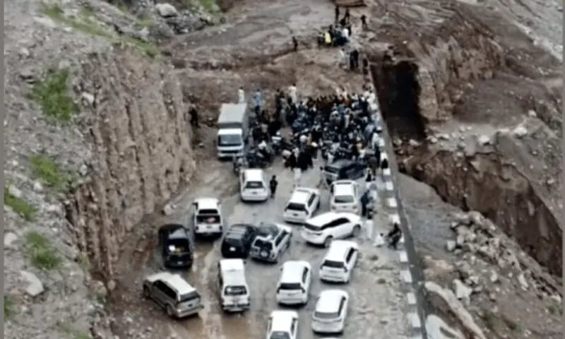 Landslide-hit Karakoram Highway reopens to traffic in Upper Kohistan