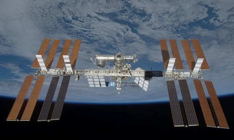 Nasa reverses evacuation alert order for astronauts aboard International Space Station