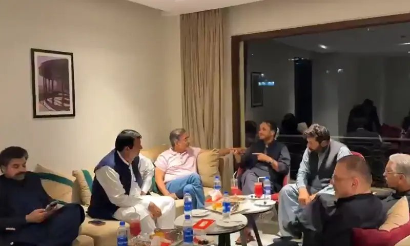 PPP, PML-N delegations meet in GB, discuss formula to form govt