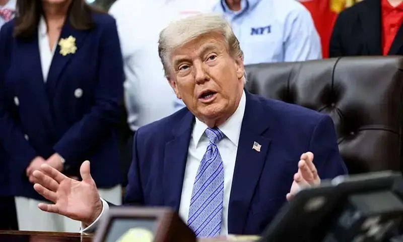 Trump unveils ‘great’ Iran deal, signing expected in Europe