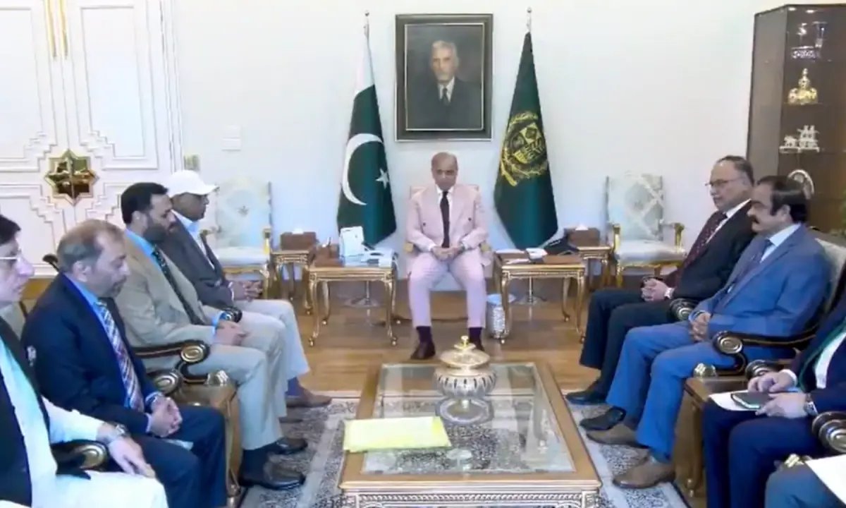 MQM-P delegations calls on PM Shehbaz ahead of budget; party leader says Rs20bn allocation sought for Karachi projects