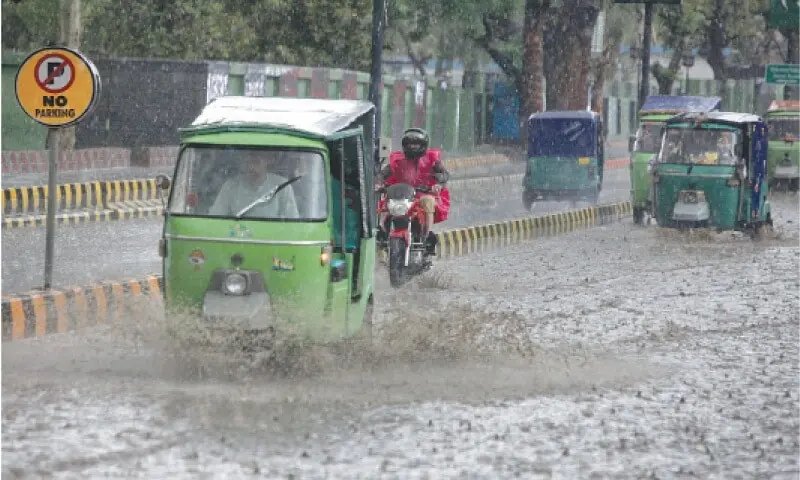 At least 7 killed, 33 injured in rain-related incidents across KP in a day
