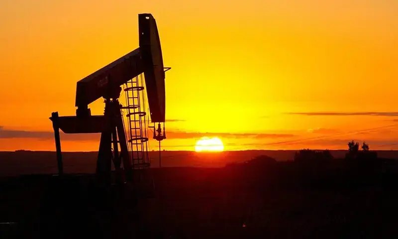Oil prices slip to their lowest since March as US, Iran reach preliminary agreement to reopen Hormuz