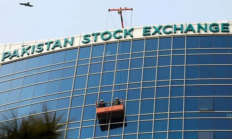 PSX gains over 2800 points during intraday trade