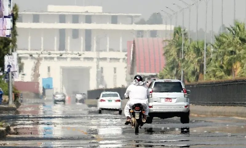 PMD forecasts below-normal rainfall, high temperatures across most of country until September