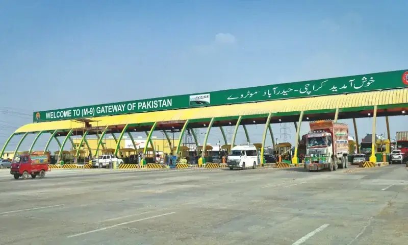 Motorway police make fire extinguishers mandatory for all vehicles