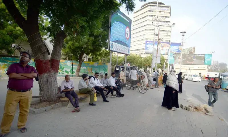 Commuters suffer in Karachi as transporters strike against e-challan