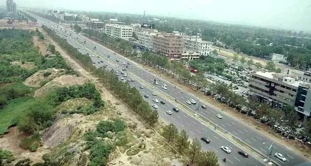 Govt skips bidding for motorway project