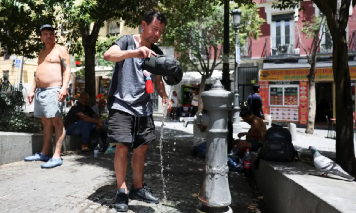 As Europe roasts in a heat wave, Asia's air conditioner makers grab some cool cash