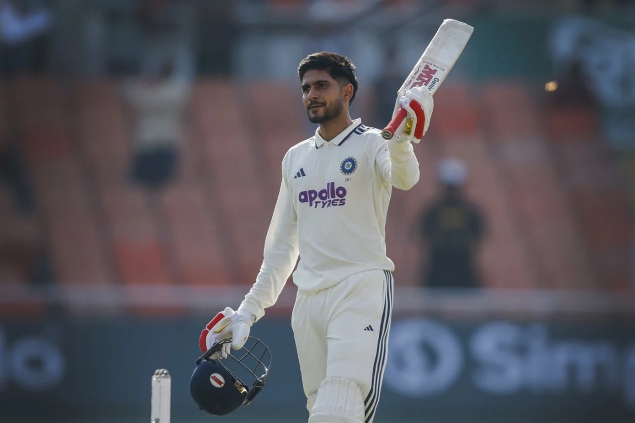 Gill, Rahul tons power India to 368-3