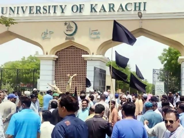 KU teachers. employees accuse VC of financial irregularities