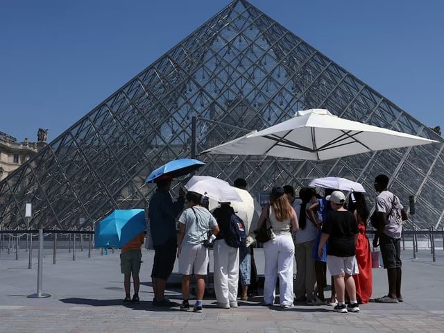 Britain breaks June temperature record