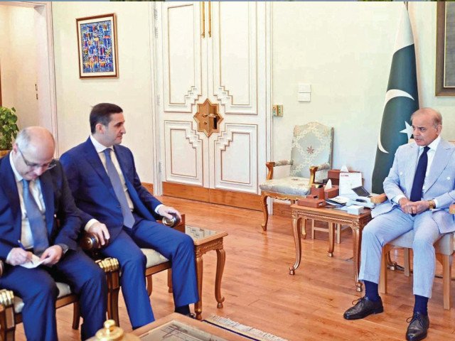 PM hails growing ties with Azerbaijan