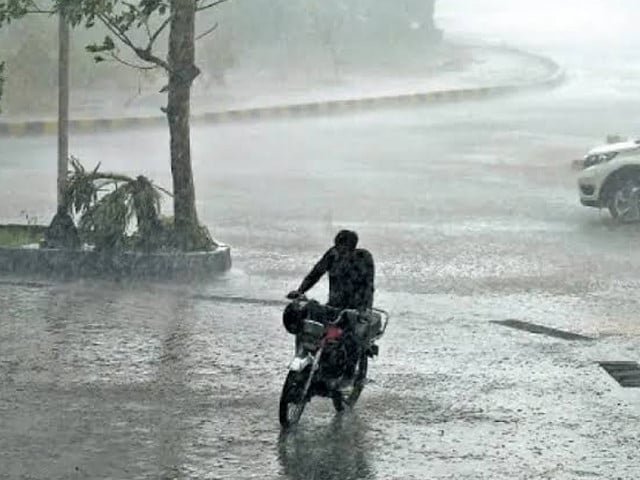 Pakistan braces for widespread dust storms, thunderstorms from June 16