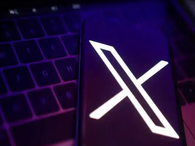Global outage disrupts X users