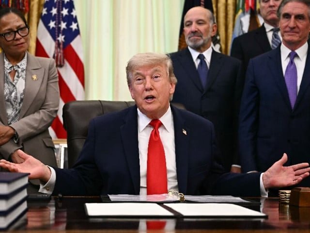 Trump announces 'great' Iran deal