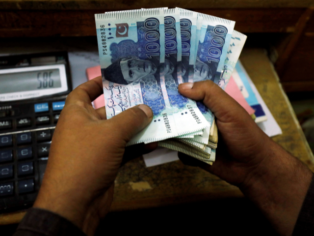 Govt targets Rs50b via trader scheme