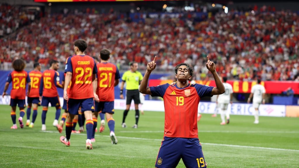 Yamal stars as Spain thrash Saudi Arabia