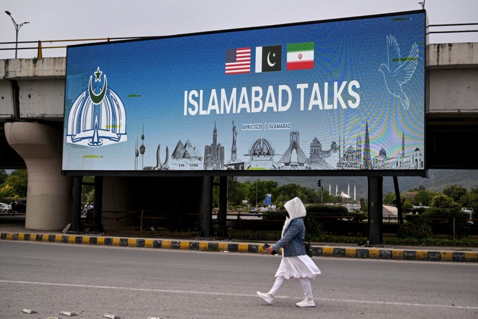 Pakistan to continue peace mediation with 'no immediate danger' of renewed US-Iran war: sources