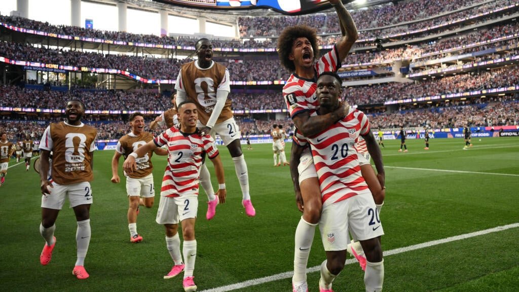 US beat Paraguay 4-1 in dream start for World Cup co-hosts