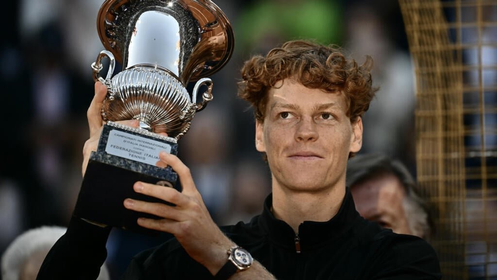 Sinner extends Masters streak