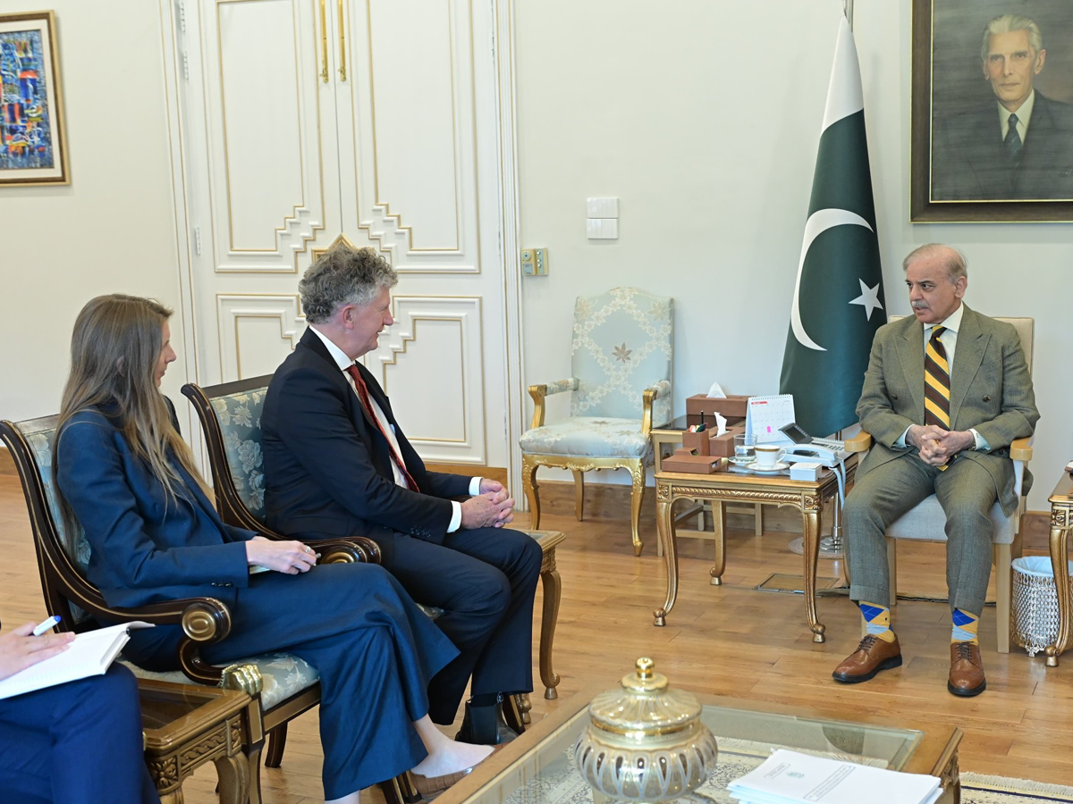 UK NSA conveys British govt's appreciation of Pakistan's role in regional diplomacy to PM Shehbaz