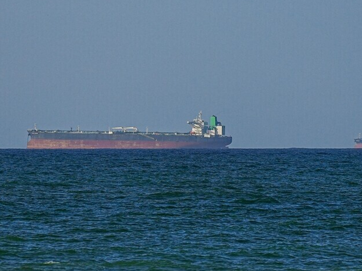 115 vessels, 2,500 seafarers evacuated from Strait of Hormuz: UN agency