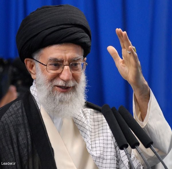 ایران کا شہید سپریم لیڈر علی خامنہ ای کی تدفین کیلئے 3 روزہ تعطیل کا اعلان