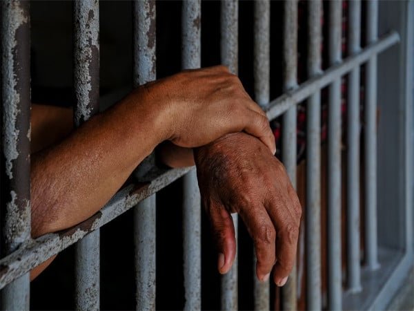 جنوبی کوریا کی حکومت قیدیوں کے لیے اے سی لگانے کے فیصلے پر ڈٹ گئی