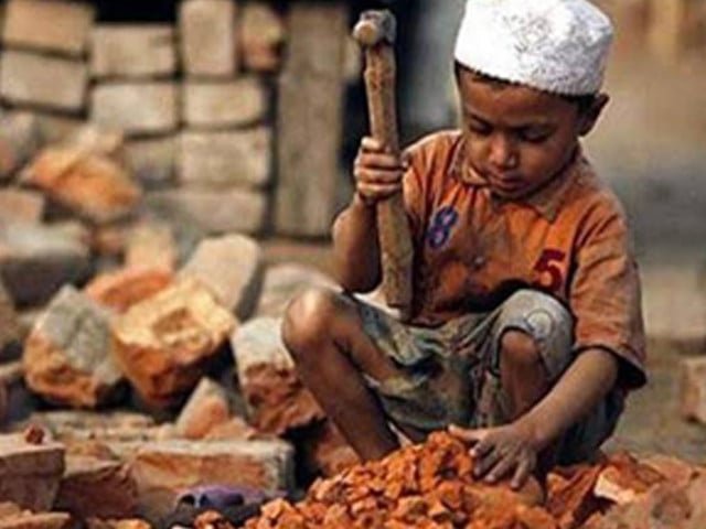 پاکستان میں 86 لاکھ بچے چائلڈ لیبر کا شکار، خطرناک مشقت میں مصروف ہیں، رپورٹ میں انکشاف