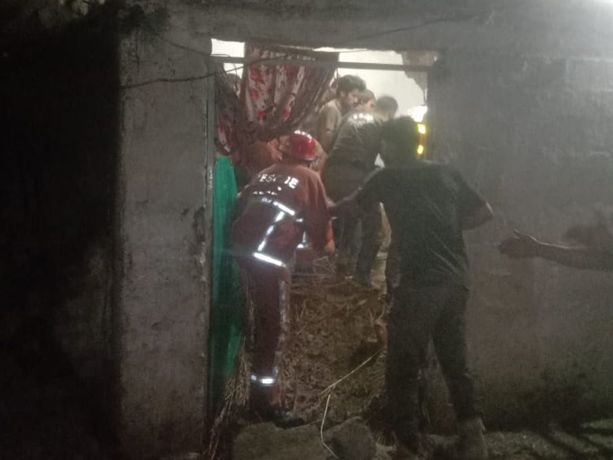 مردان؛ کمرے کی چھت گرنے سے ملبے تلے دب کر میاں بیوی جاں بحق