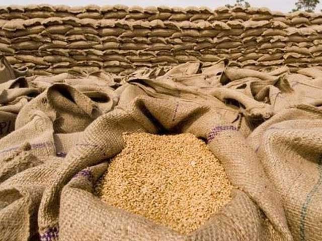 وزیراعظم کی ہدایت پر خیبرپختونخوا کو گندم کی سپلائی شروع