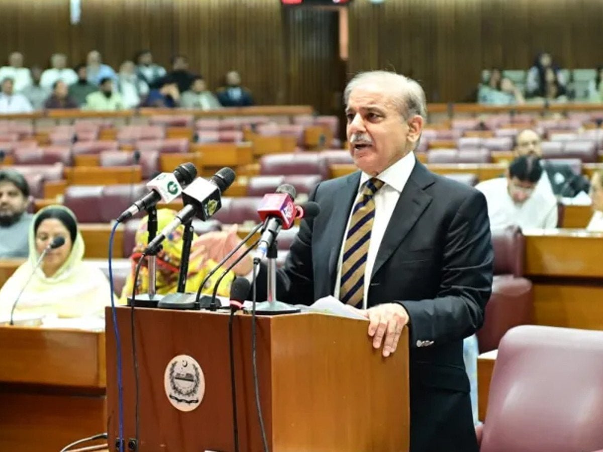 ٹرمپ نے ایرانی معاہدے سے متعلق پاکستانی وزیر اعظم شہباز شریف کی ٹویٹ شیئر کر دی