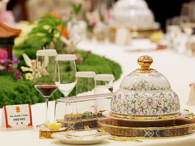 چین میں ٹرمپ کیلیے خوش ذائقہ کھانوں سے سجا دسترخوان؛ مینو میں کیا کیا تھا؟