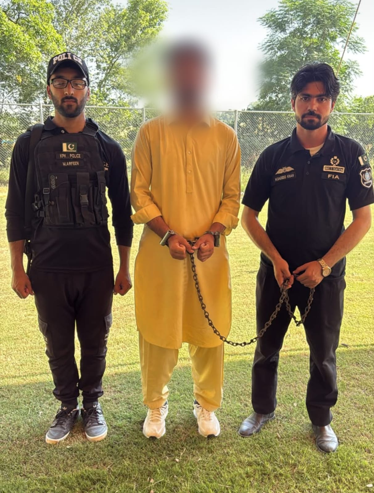 کراچ، پشاور میں ایف آئی اے ٹیسٹ میں جعلی امیدوار بن کر آنے والے 4 افراد گرفتار