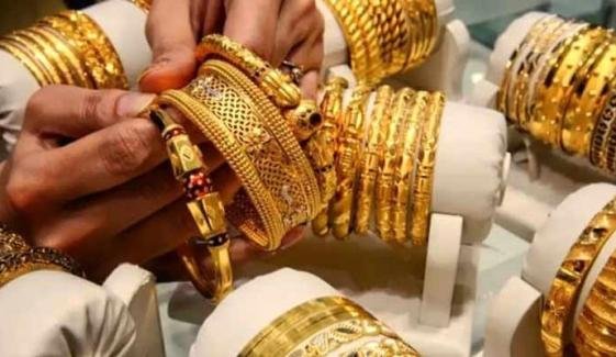 فی تولہ سونے کی قیمت میں 14 ہزار 900 روپے کی بڑی کمی