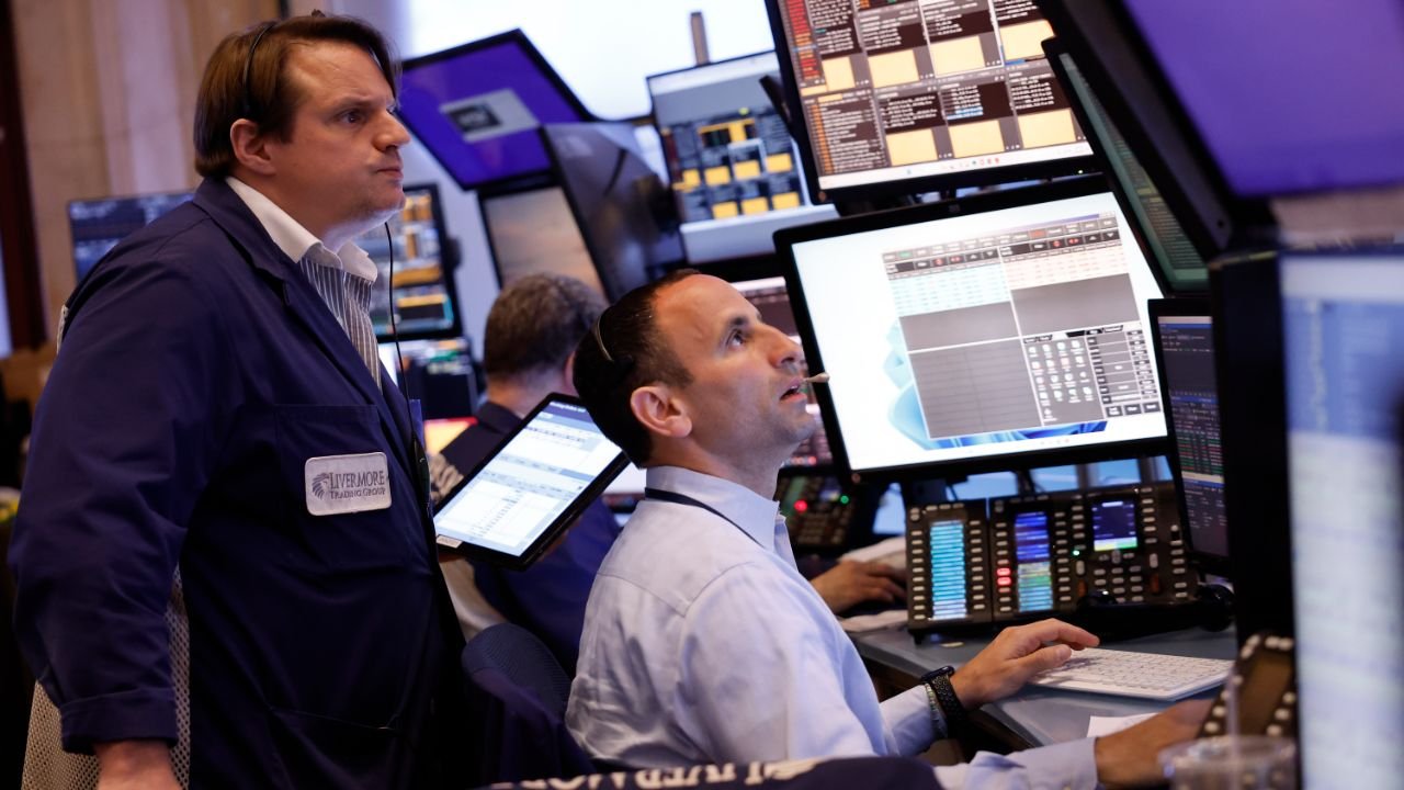 1 under-the-radar ETF to invest $1,000 in right now that's outperforming major indexes this year